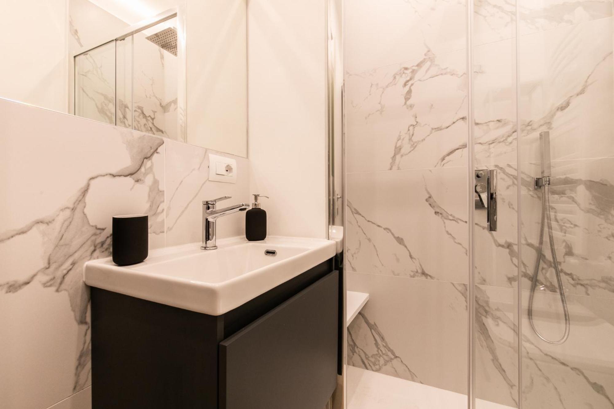 Mameli Home - M4 Tricolore Milan Extérieur photo
